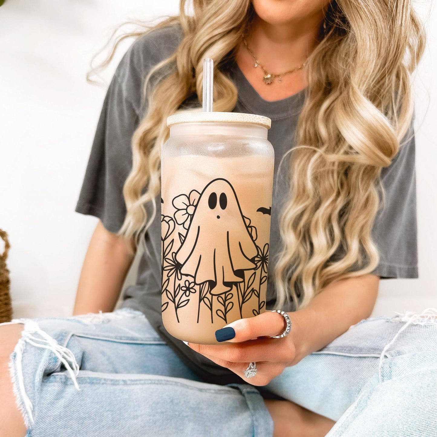 Floral Ghost 16oz Iced Coffee Cup, Halloween Gift, Fall Lover Iced Coffee Can, Halloween Glass Can, Coffee Cup w/ Straw & Bamboo Lid.