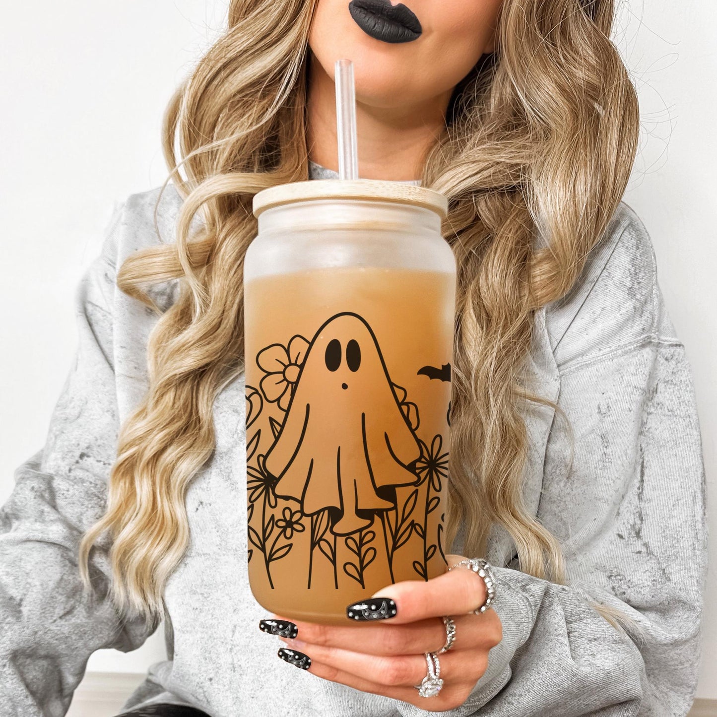 Floral Ghost 16oz Iced Coffee Cup, Halloween Gift, Fall Lover Iced Coffee Can, Halloween Glass Can, Coffee Cup w/ Straw & Bamboo Lid.